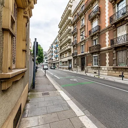 Le Marceau, T2 équipé Au Cœur De Grenoble